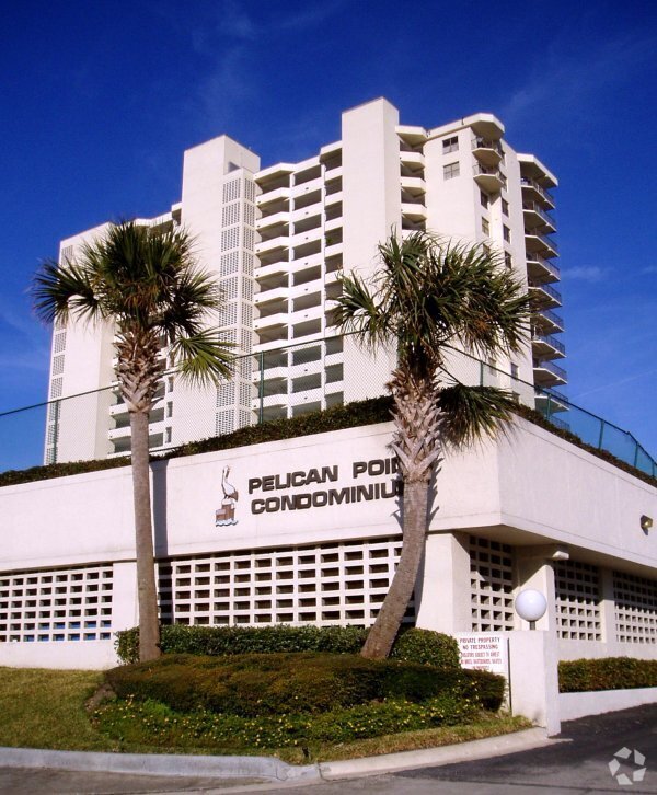 Desde el sudoeste - Pelican Point Condominium