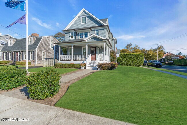 Foto del edificio - 300 Salem Ave