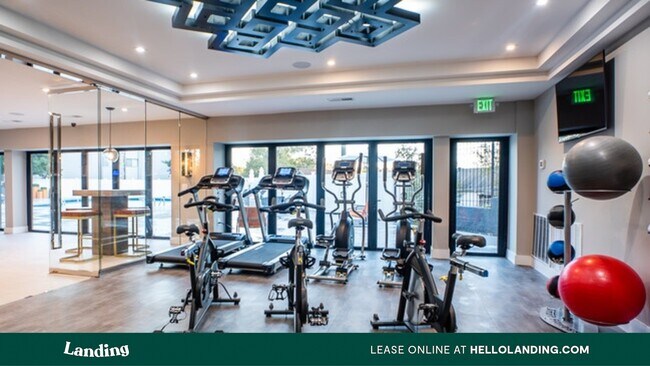 Foto del edificio - 2555 Mountain Lodge Cir