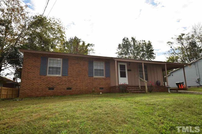 Building Photo - 213 S Ellington St