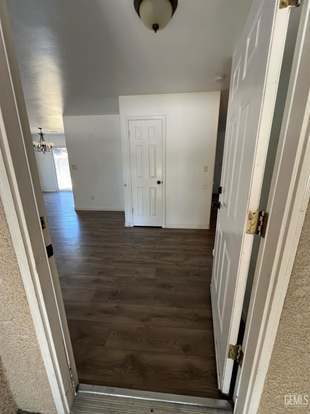 Foto del edificio - 476 Emily Way