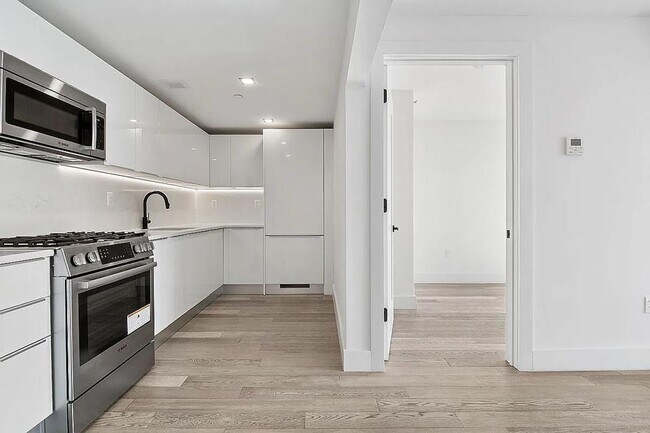 Foto del edificio - 2218 Ocean Ave