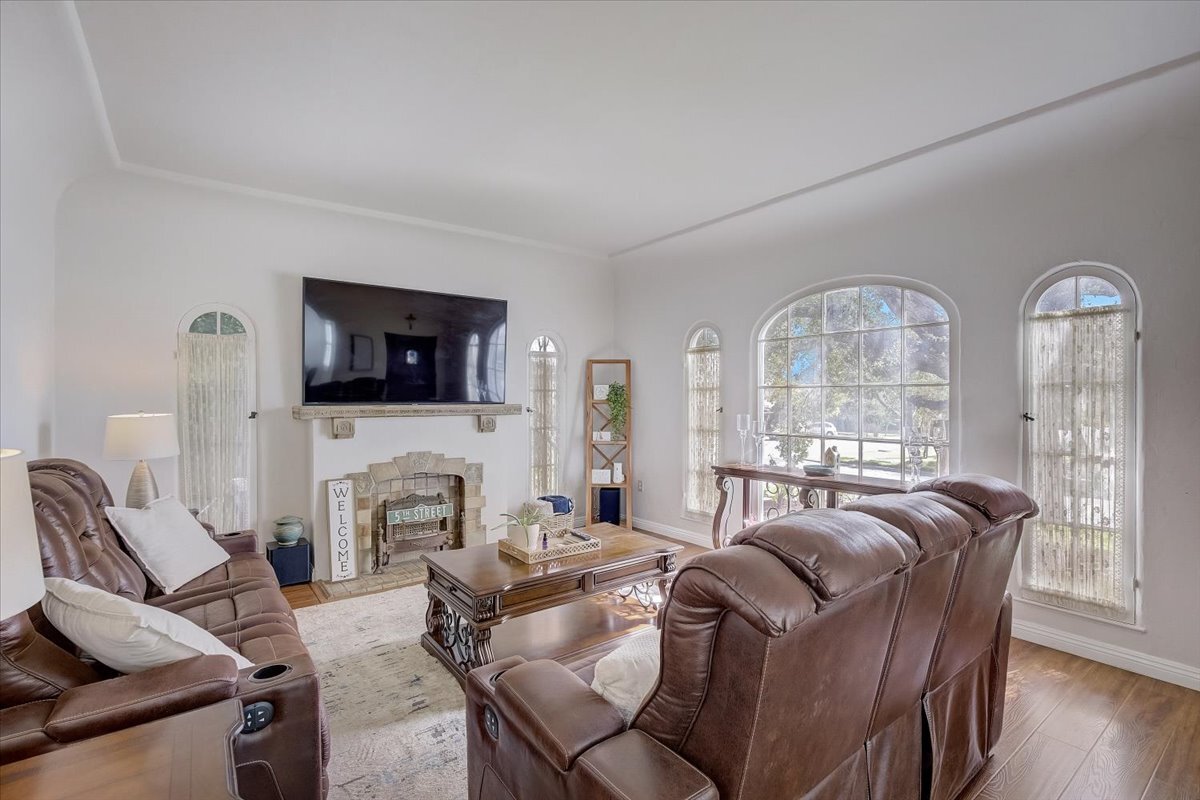 145 E 5th St, San Dimas, CA 91773 House Rental in San Dimas, CA