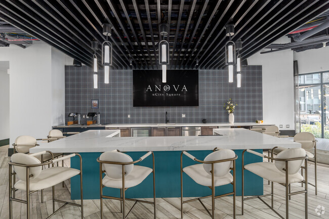 Bar para residentes - ANOVA uCity Square