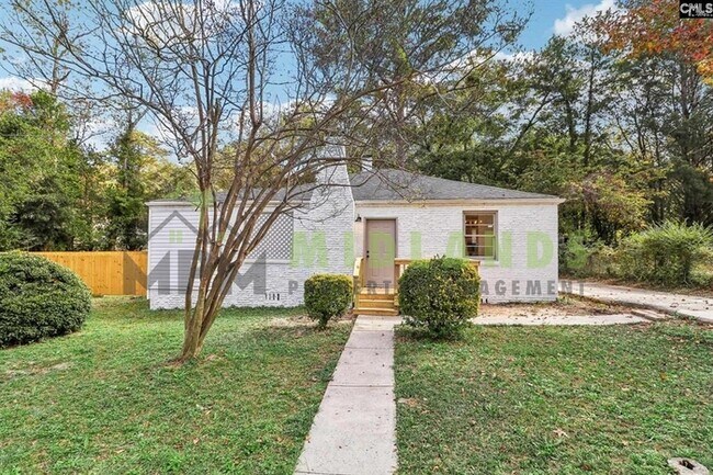 Building Photo - 2722 Dubard St