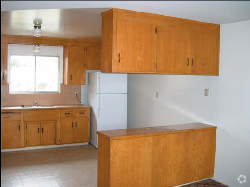 Typical Unit Kitchen - Parkway Place