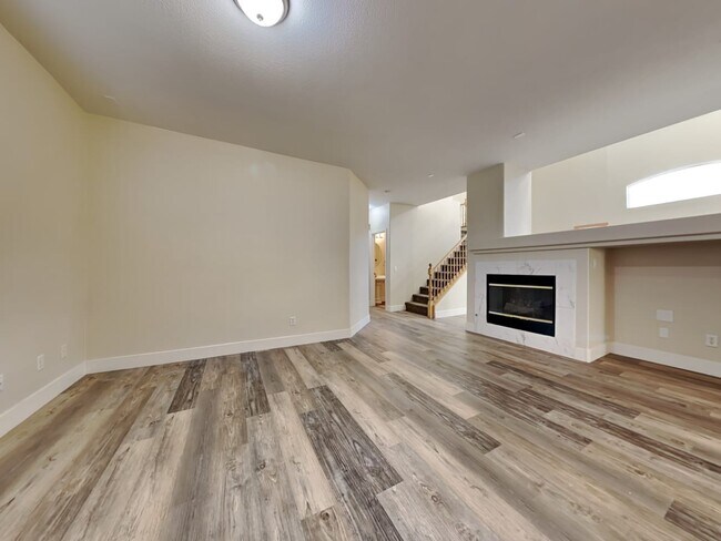 Building Photo - 9358 Monterey Cliffs Ave