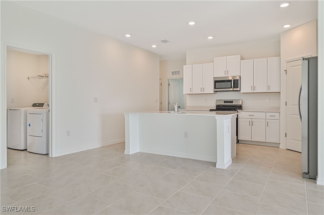 Primary Photo - 4022 San Clemente Ct