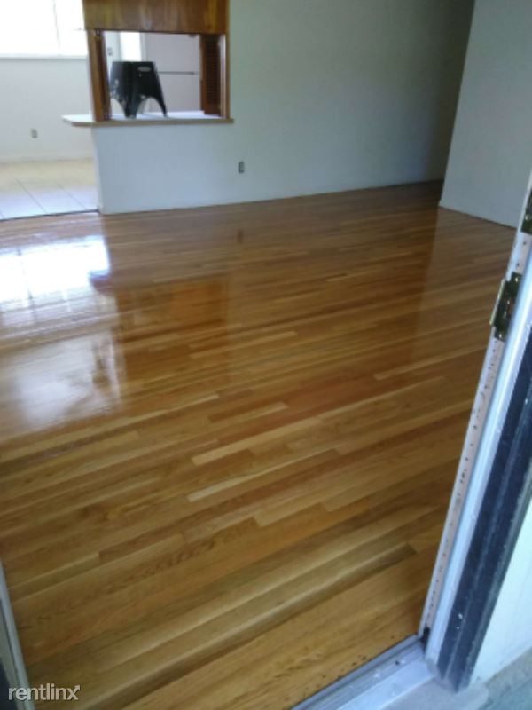 Foto del edificio - 1 br, 1 bath Condo - 1102 oleander ave