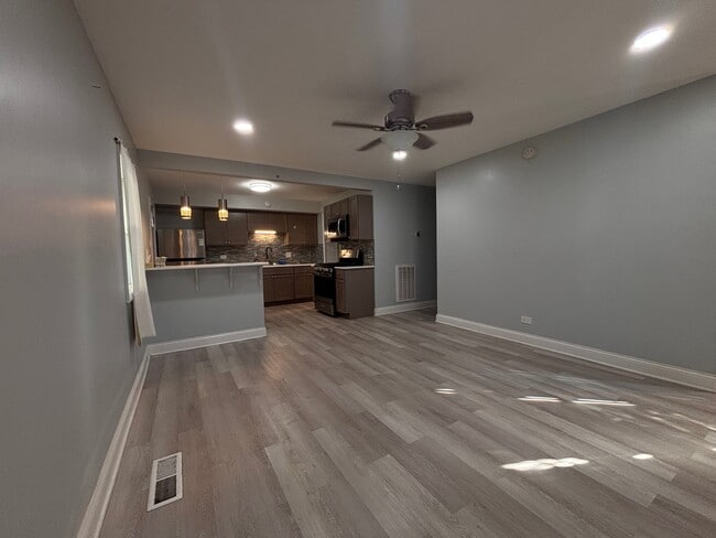 Foto del edificio - 234 Arrowhead St