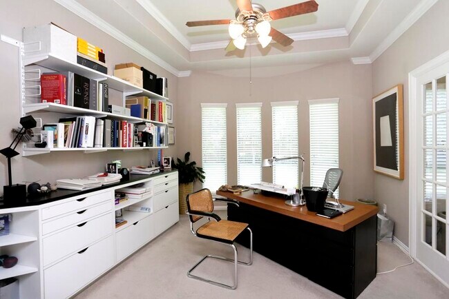 Foto del edificio - 23119 Redberry Ln