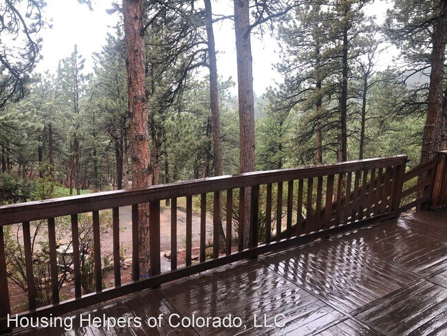 Foto del edificio - 3 br, 3 bath House - 2754 Lee Hill Drive