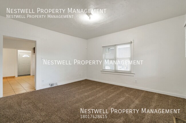 Foto del edificio - $250 OFF 1ST MONTH'S RENT - Great 3-bed Ho...