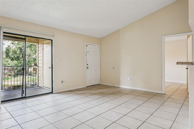 Building Photo - 8645 Fancy Finch Dr