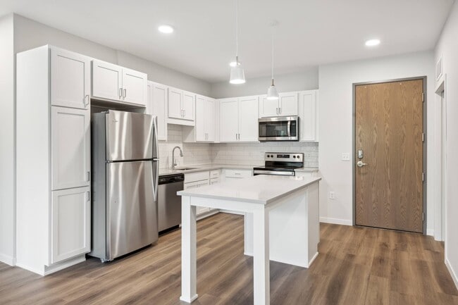 Interior Photo - The Eloise Apartments