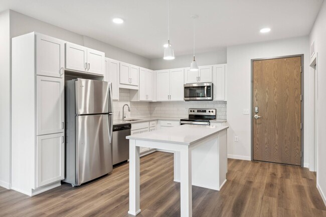 Interior Photo - The Eloise Apartments