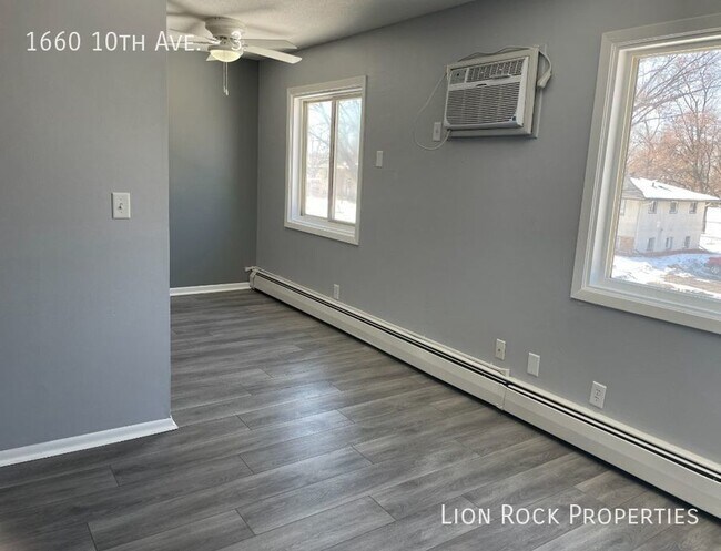 Foto del edificio - $400 OFF! One-Bedroom Unit in Newport for ...