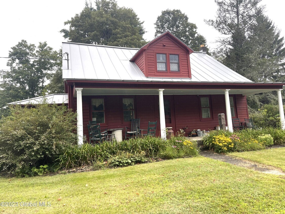 Primary Photo - 81 Plank Rd