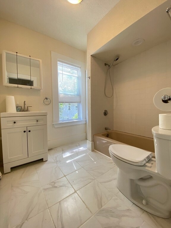 Foto del edificio - 381 Broadway