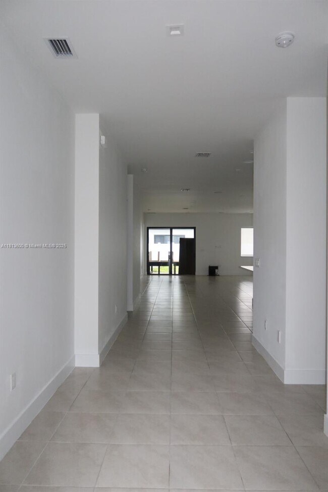 Foto del edificio - 8037 NW 46th Terrace
