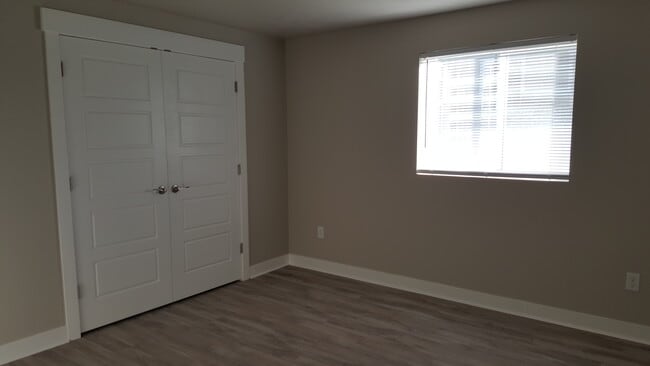 Bedroom 3 - 538 Macland Ln