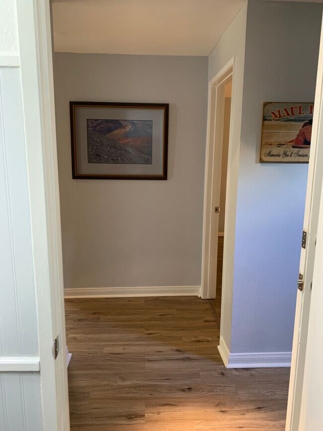 Foto del edificio - Gorgeous clean and modern furnished 2/2 lowest level Kihei Shores Unit!
