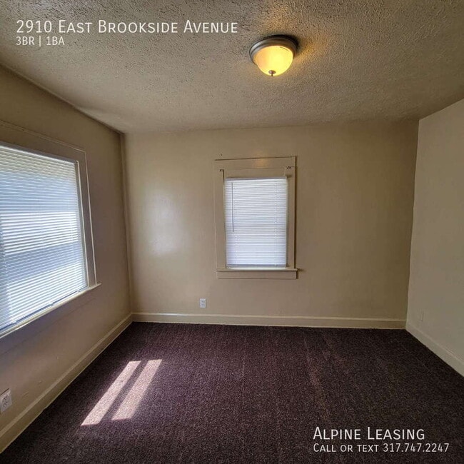 Building Photo - 2910 E Brookside Ave