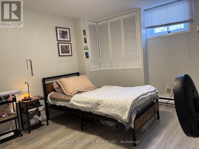 Building Photo - 971 Gregg St