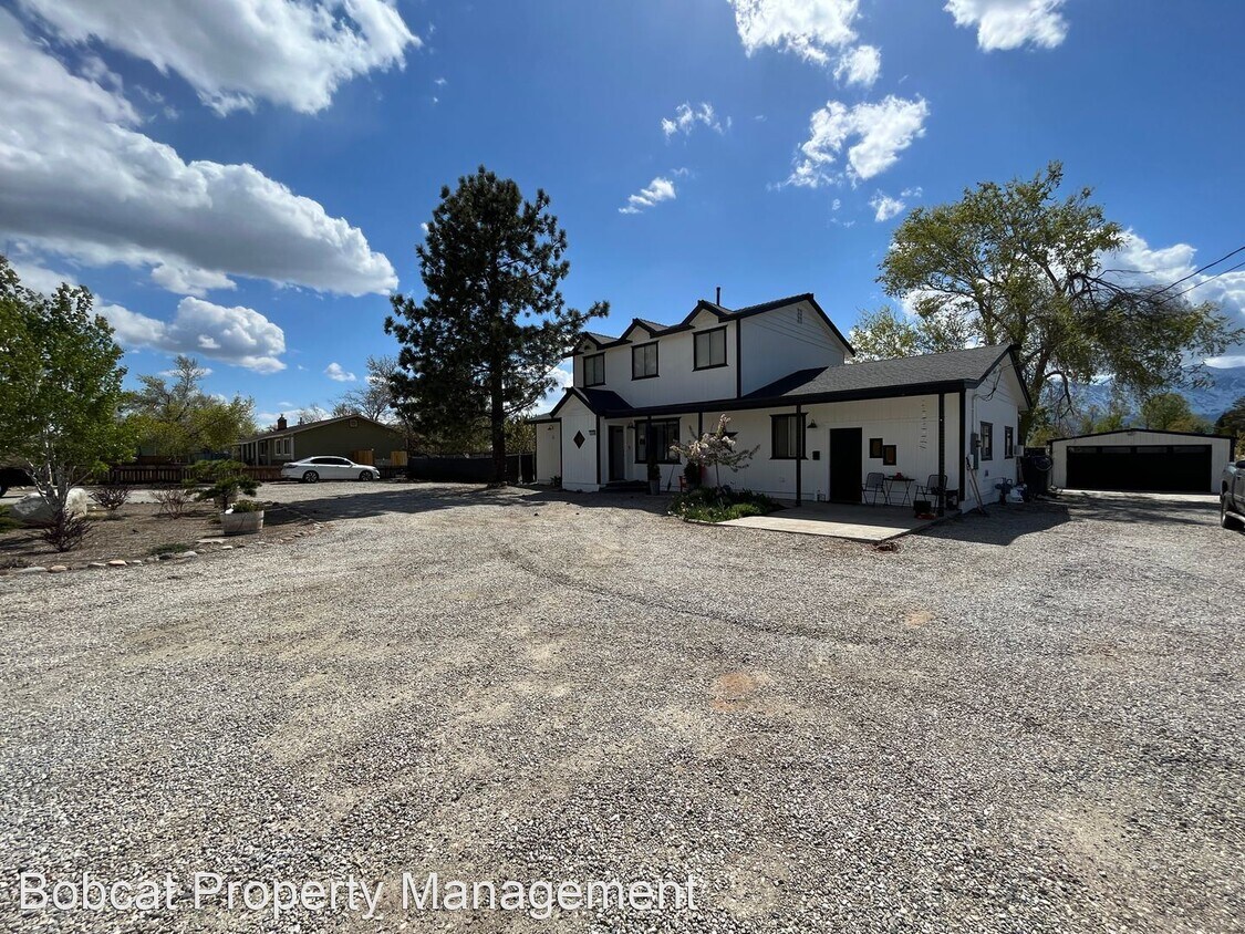 Foto principal - 3 br, 2.5 bath House - 1030 Dresslerville Rd