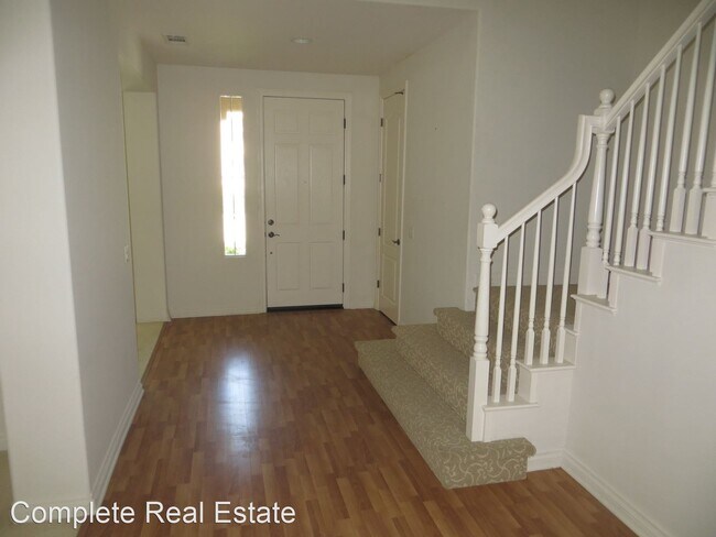 Building Photo - 5 br, 4.5 bath House - 24105 Madeira Lane
