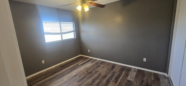 Building Photo - 3256 S Chaparral Rd