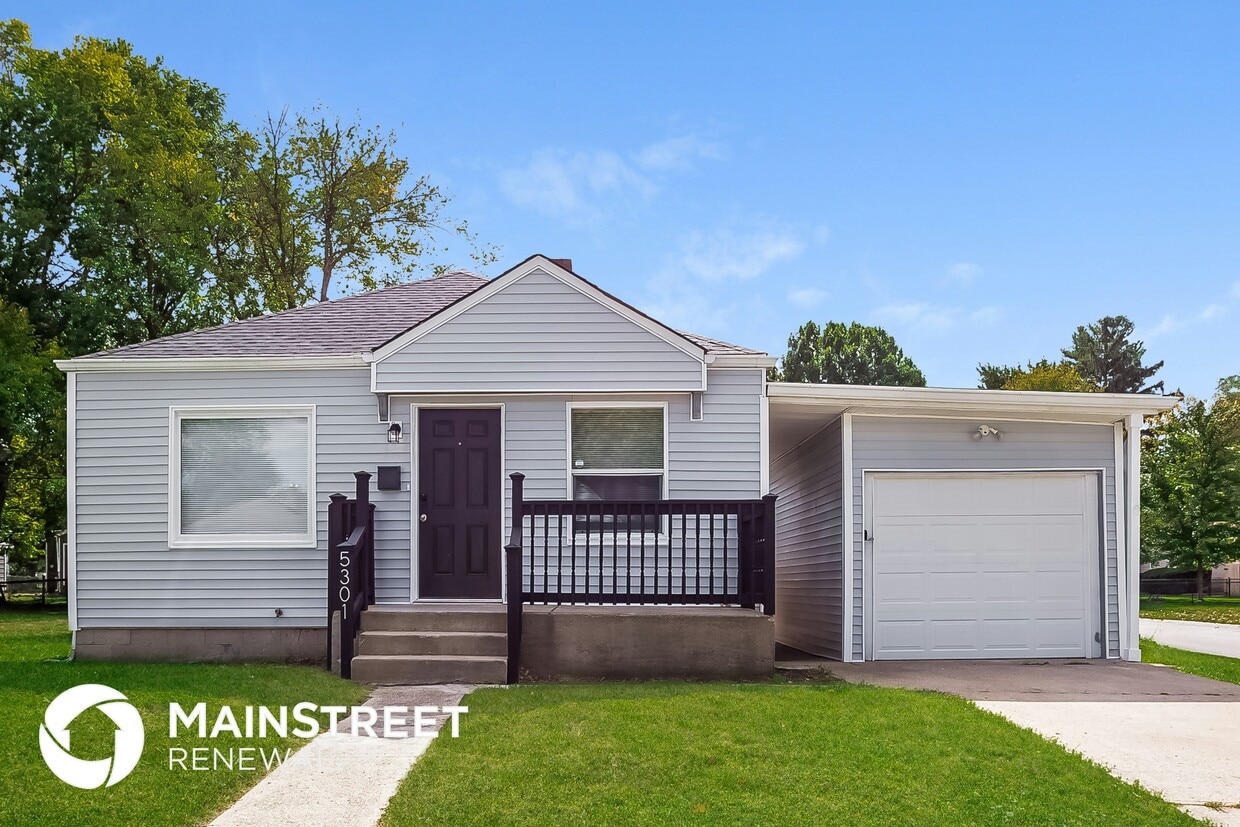 Primary Photo - 5301 E 19th Pl