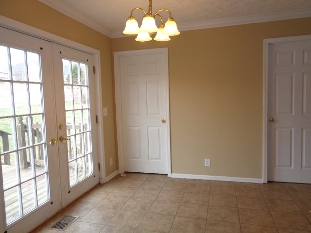 Building Photo - 2320 Hayward Ln