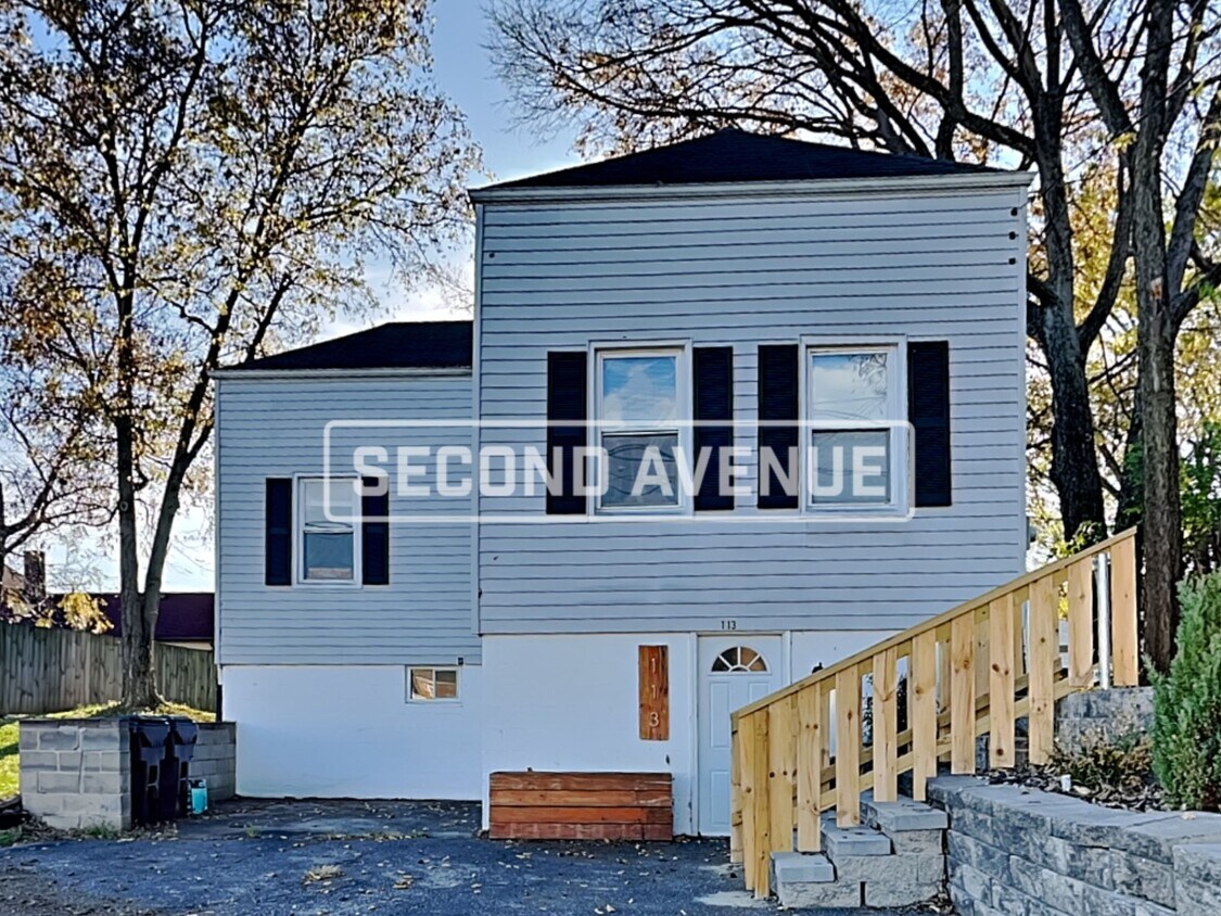 Primary Photo - 113 Erkenbrecher Ave