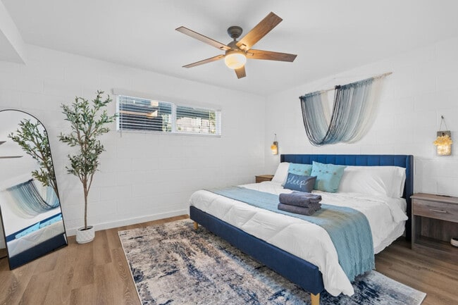 Building Photo - 1741 S Mill Ave