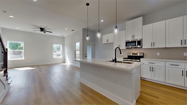 Building Photo - 12234 Kirkgard Dr