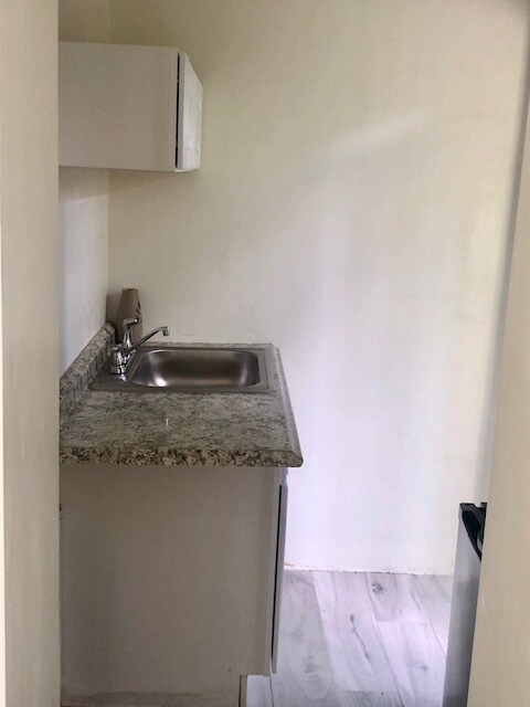 Kitchenet - 8651 SW 32nd Ter