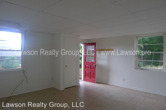Foto del edificio - 2401 Broadway Ave SW