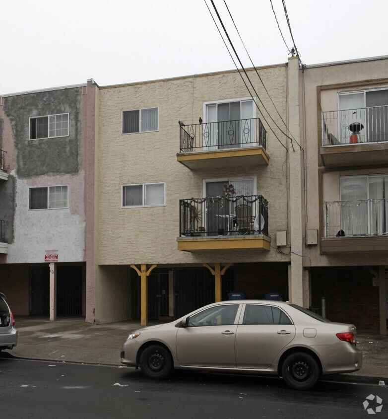 670 Sylvan St, Daly City, CA 94014 Apartments in Daly City, CA