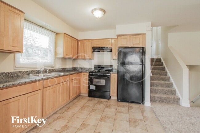 Building Photo - 19724 Orchard Ave