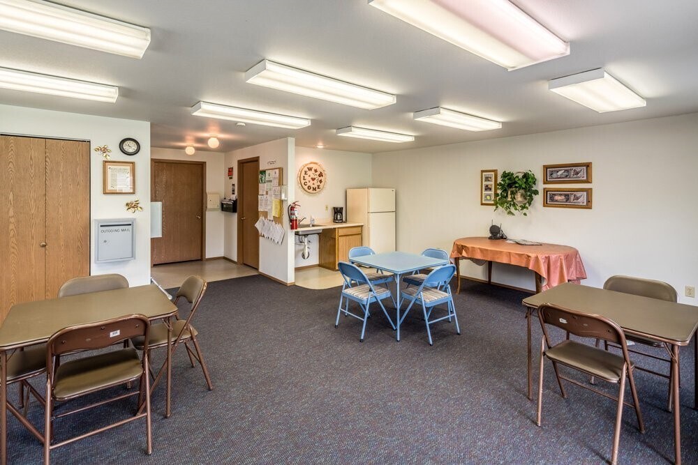 Foto del edificio - 7032 W Heritage St