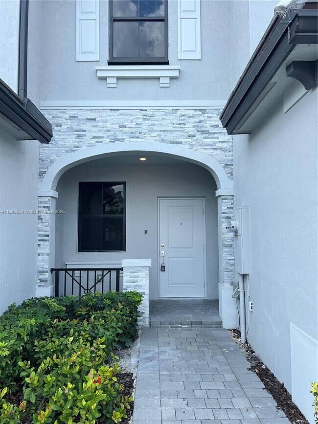 Building Photo - 13388 SW 286th St