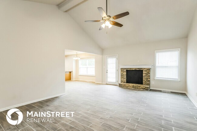 Foto del edificio - 5011 Cronin Dr