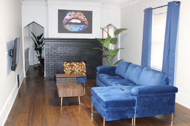 Foto del edificio - 298 Josephine St