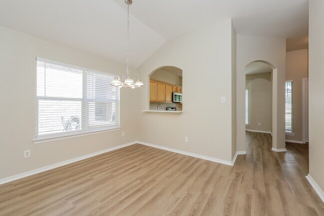 Building Photo - 2221 Nicholas Crossing