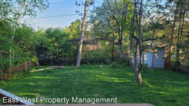 Building Photo - 3 br, 2 bath House - 434 W Faribault St