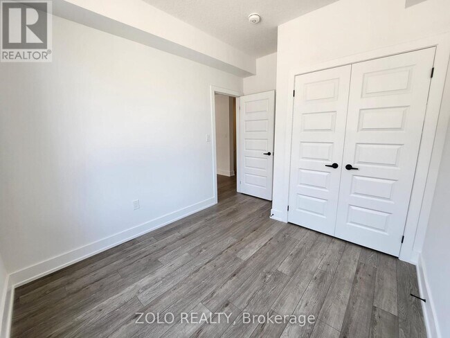 Photo du bâtiment - 99 Roger St