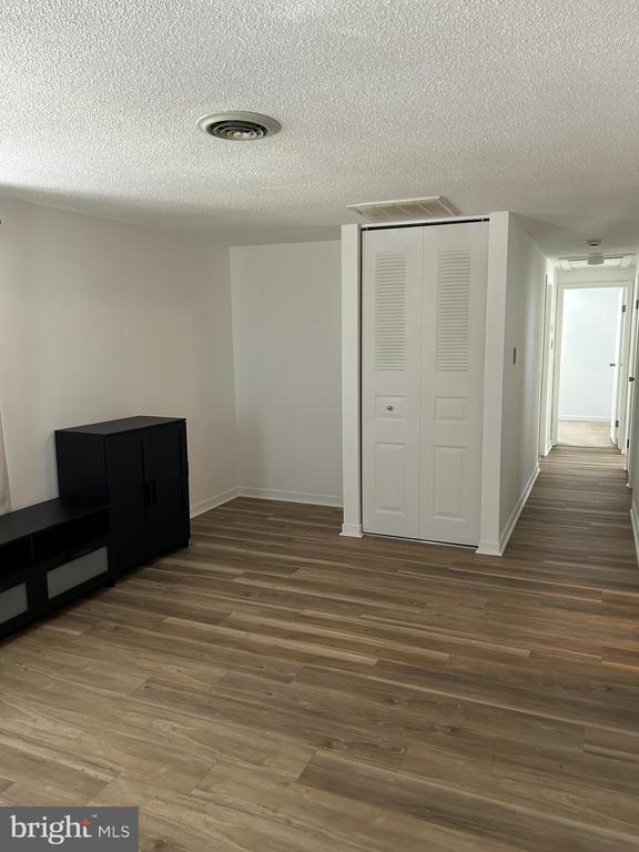 Building Photo - 310 Ridge Ave