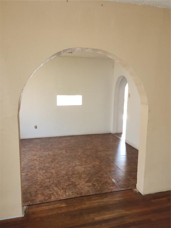 Building Photo - 601 Zoe St