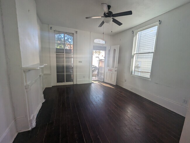 Foto del edificio - 1812 Washington Ave